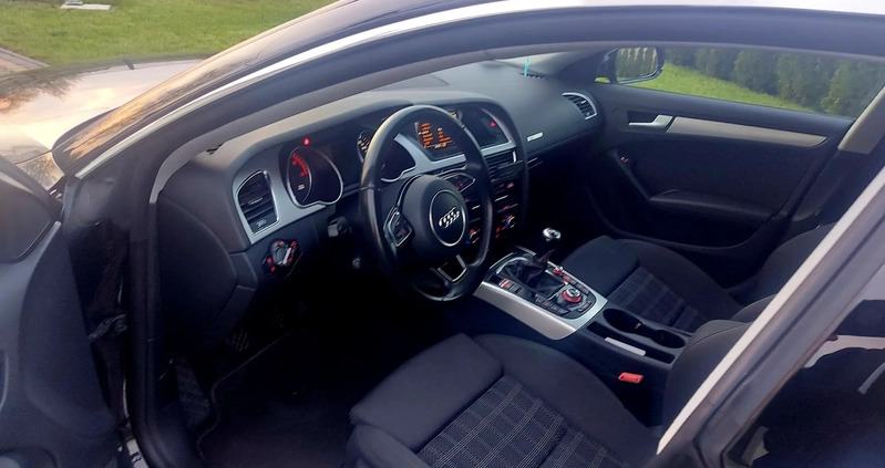 Audi A5 cena 59500 przebieg: 215000, rok produkcji 2015 z Toruń małe 67